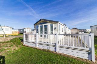 Beautiful, Pet Friendly Caravan By The Beach In Suffolk Ref 40126Nd - 9