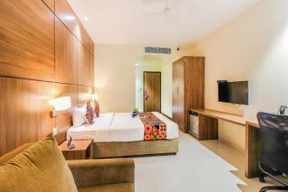 FabHotel RK International - Nr Mumbai International Airport - Mumbai - 3