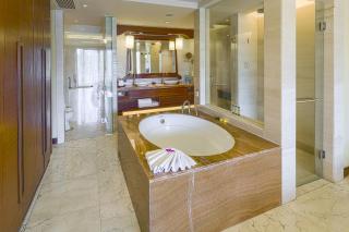 Pullman Sanya Yalong Bay Villas & Resort - Sanya - 3
