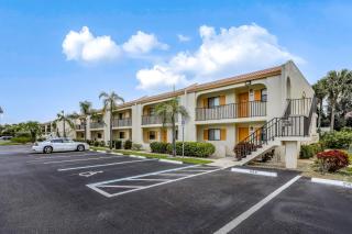 Paradise Found - Fort Myers - 5