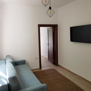 Green Hill Apartments - 3