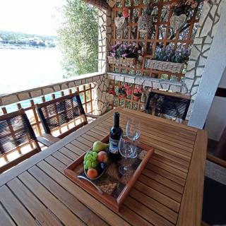 Holiday Home Jelena - Zastražišće - 6
