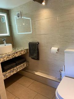 Thatch Cottage, East Boldre nr Beaulieu and Lymington - Brockenhurst - 3