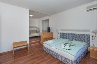 Hotel Villa Carmen - 9