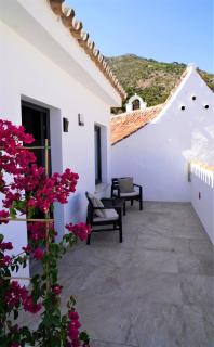 OPUNTIA Hotel Boutique - 8