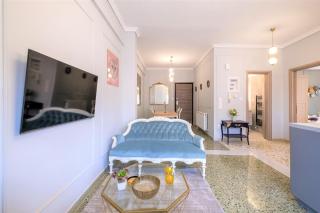 Luxury Penthouse in prime central Athens Thissio by GHH - 9