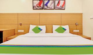 Treebo Galaxy Rooms - 1