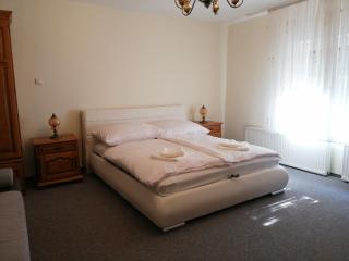 Flóra Apartmanok - Kehidakustány - 7