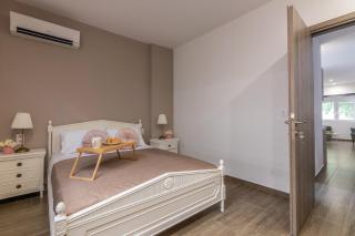Elegant city Apartment - Heraklion - 3