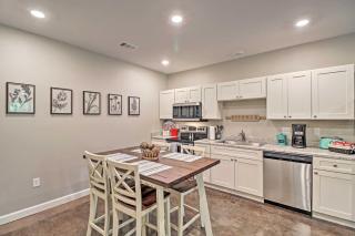 Dtwn Bull Shoals Condo 1 Mi to Lake Access! - 3