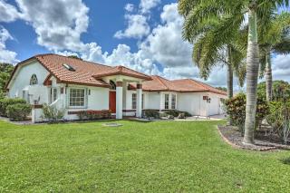 Pet-Friendly Port St Lucie Home - 7 Mi to Beaches! - North River Shores - 9
