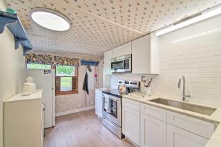 Charming Horicon Cottage and Dock on Rock River - 1