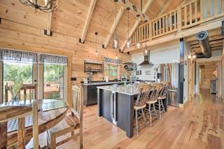 Luxe Log Cabin with Modern Finishes and Mtn Views - Maggie Valley - 7