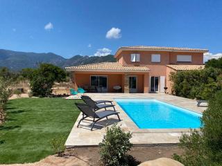 Villa Chez Géraldine Piscine chauffée, proche plage et rivière - 0