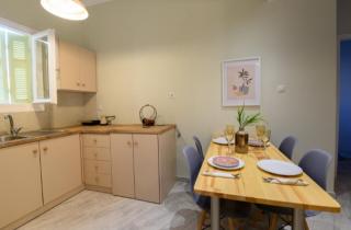 Vasoula's Holiday - 7