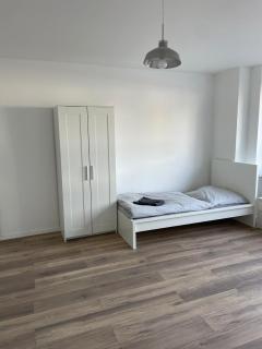 estrella LIVING ROOMS 93 - Mülheim an der Ruhr - 8