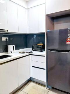 C1310 Almas Family Studio 100mbps! Netflix By STAY - Nusajaya - 6