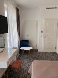 ART HOTEL HOUSE ONE - Baden-Baden - 5