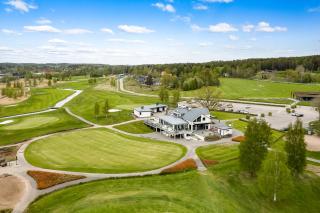 Charming Villa at Askersund Golf Resort - 3