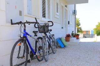 Apartments and rooms with parking space Rogoznica - 19786 - 5