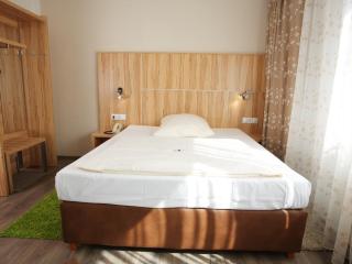 Hotel Reinhardtshof Garni - 2