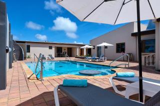 Bubali Luxury Apartments - Adults Only - Wheelchair Friendly - Palm-Eagle Beach - 0