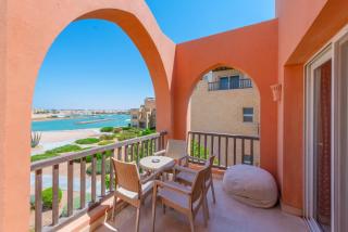 Lagoon View 1BR Apartment in Waterside El Gouna - Hurghada - 8