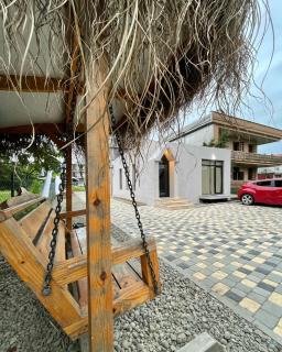 Sunny Huts - 2