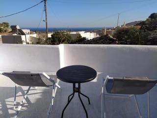 Mentoras' Complex - Emporio Santorini - 4