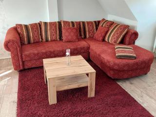 Attic Holiday Home with Garden and Grill - 9