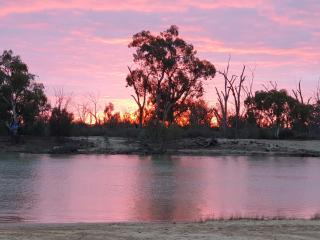 Riversands Rest Accommodation Paringa - Tea Tree Cottage - Renmark - 3