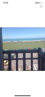 Bel appartement vue mer centre-ville, face plage - Dieppe - 9