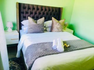 Devine Stay- Margate - Margate - 1