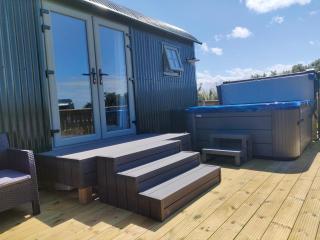 Aunt Rachel's Shepherds Hut - Lisnagunogue - 0