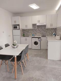 Amazing Napa Apartment - Ayia Napa - 2