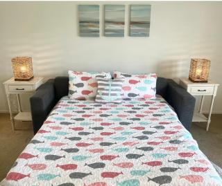 Beachside Serenity Private Balcony with Ocean View, Heated Pool, BBQ, King Bed - New Smyrna Beach - 2
