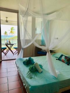 LeLagon Vue Mer, Pieds dans l'eau - 8