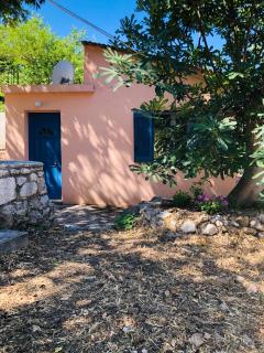 Gerolimos Cottage - Angón - 9
