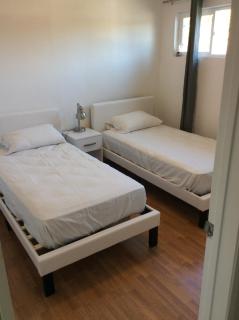 Modern spacious home close to Universal studio & Hollywood for 11 - 5
