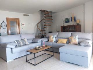 Ático duplex exclusivo con amplias terrazas, piscina y vistas al mar en Ametlla de Mar - L'Ametlla de Mar - 3