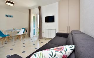 in olive garden - Starigrad-Paklenica - 3