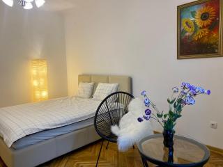 Local nest by Mili - Belgrado - 4