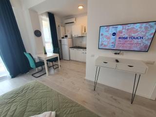 Grey Residence Apartments - Tunari - 7