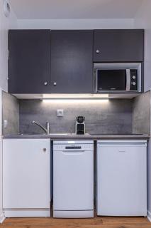 Disneyland Appartements familial avec piscine intérieur chauffé, parking gratuit A 5 minutes des parcs - 8
