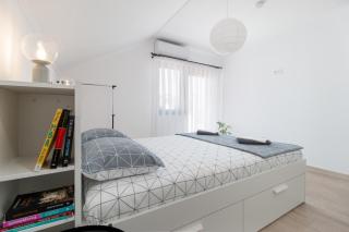 Zola Guest House - 2