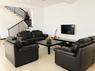 Cinnamon Villa - 9