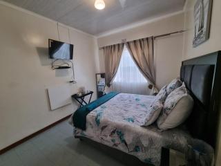 016 Guest House - 1