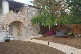 Le Gîte du Mas Amouroux, près du Mont Bouquet - - 8