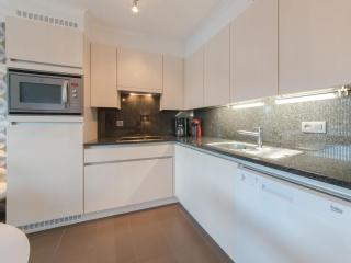 Apartment Sea Breeze with parking by Interhome - 1