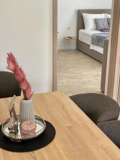 Beachfront Apartments and Rooms - Sukošan - 2